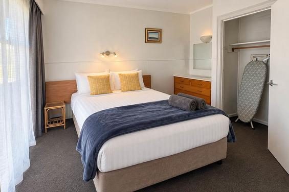 1-bedroom apartment