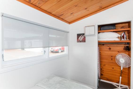 2-bedroom garden - bedroom